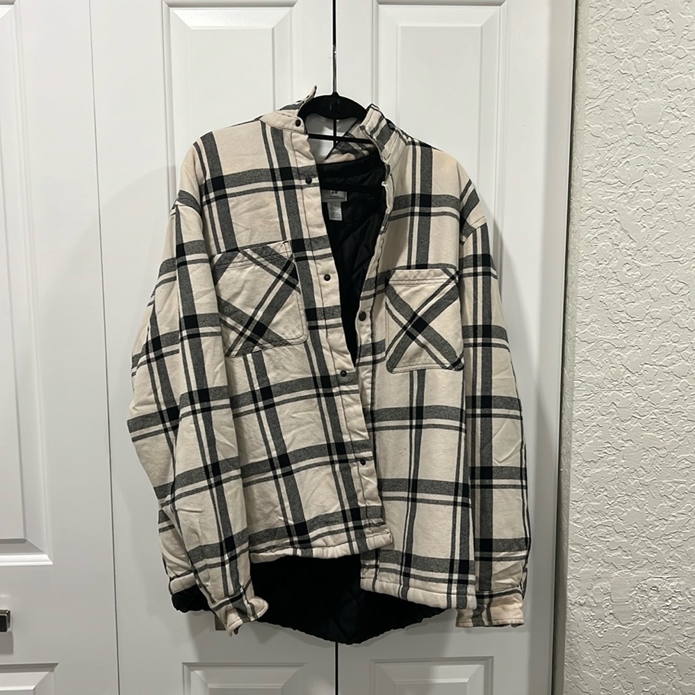 H&M Flannel Oversized Jacket 🧥